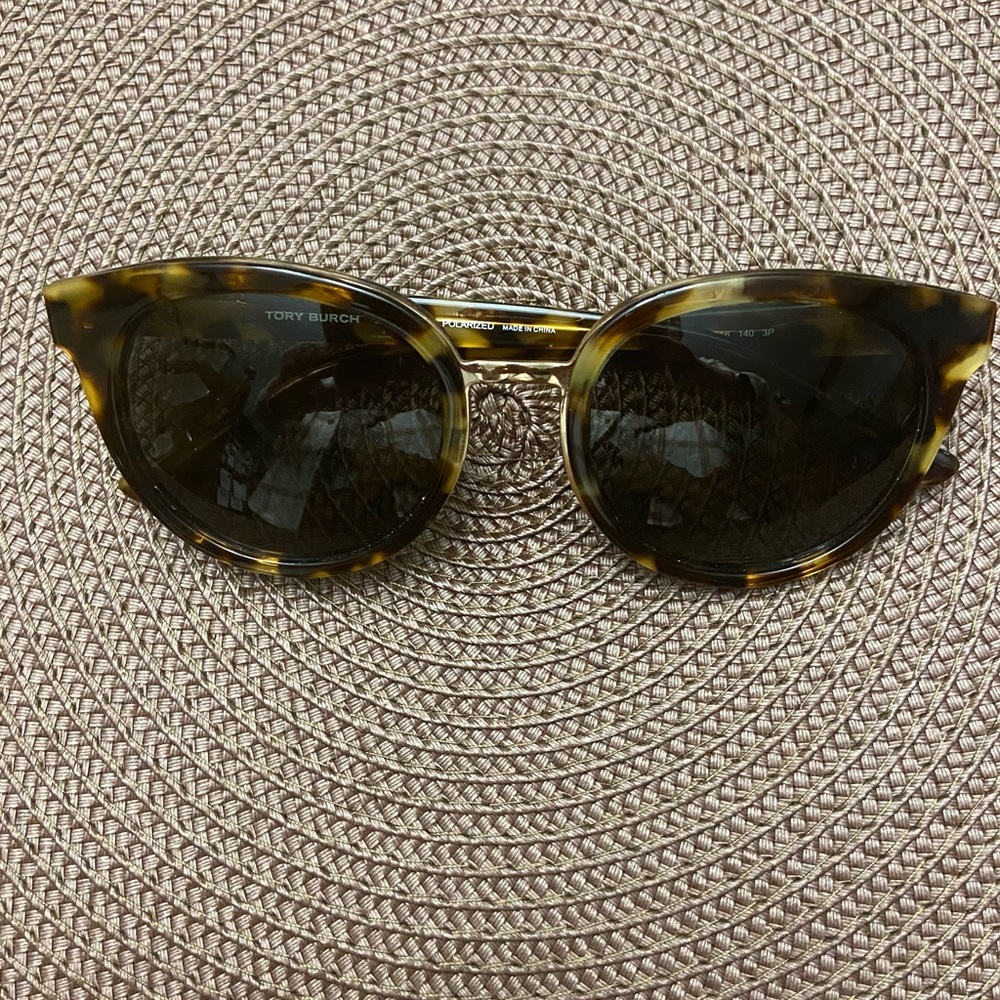 Tory Burch Tortoise Panama 7062 1150 Polarized Sunglasses |Retail Price: $220.00